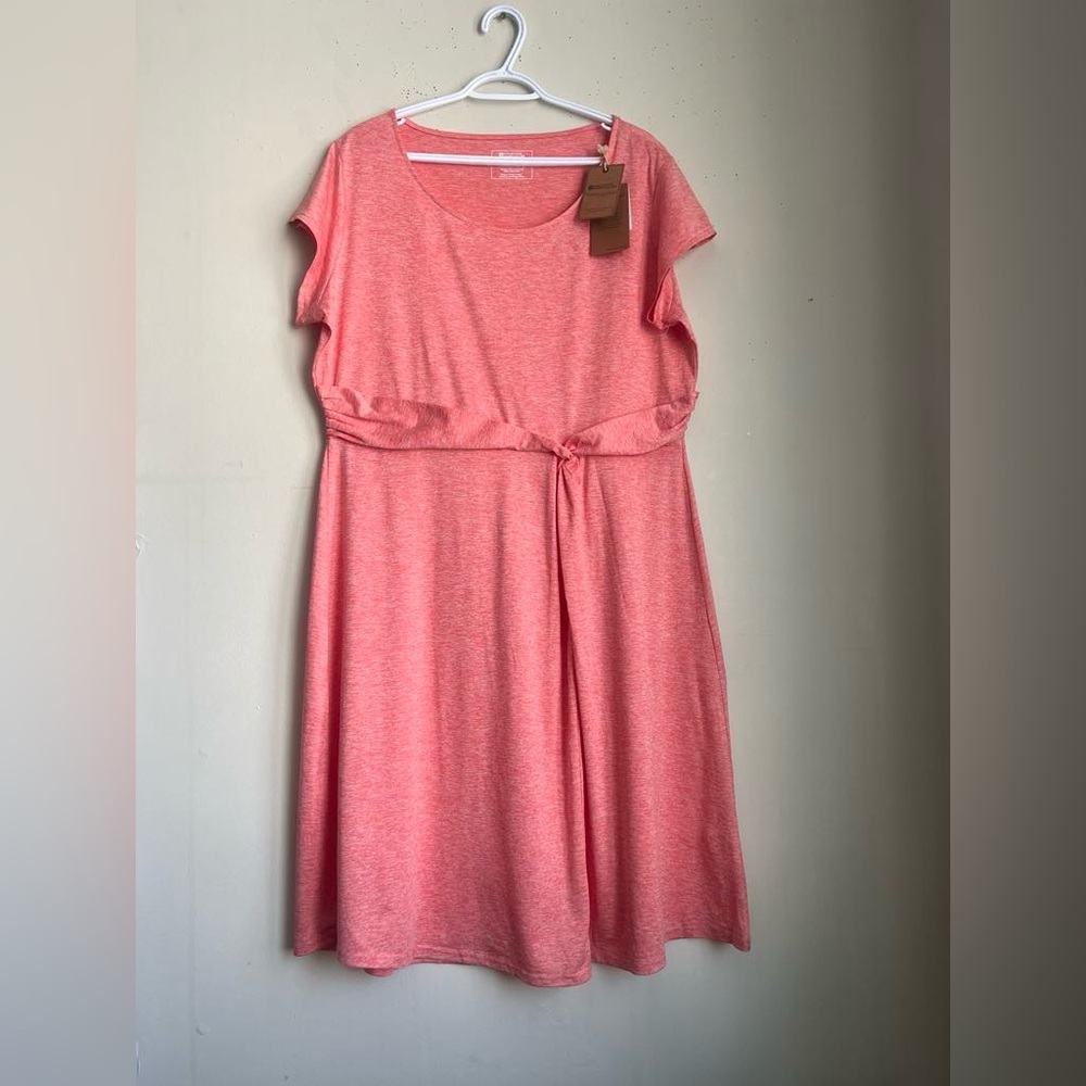 NWT Size 16 Mountain Warehouse Dress